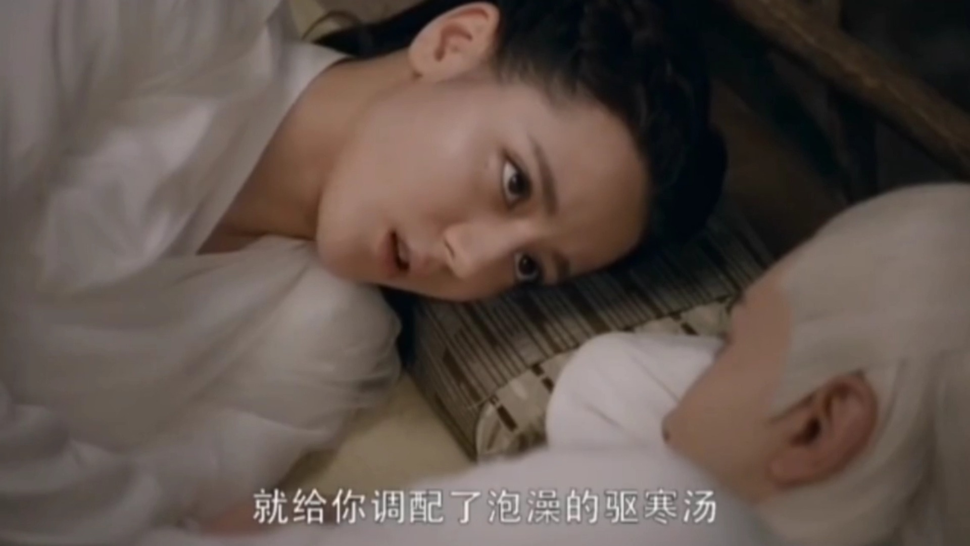 亲亲抱抱举高高蹭蹭的视频原声在线观看亲亲抱抱举高高，爱的甜蜜瞬间——视频原声的温馨记录-第3张图片