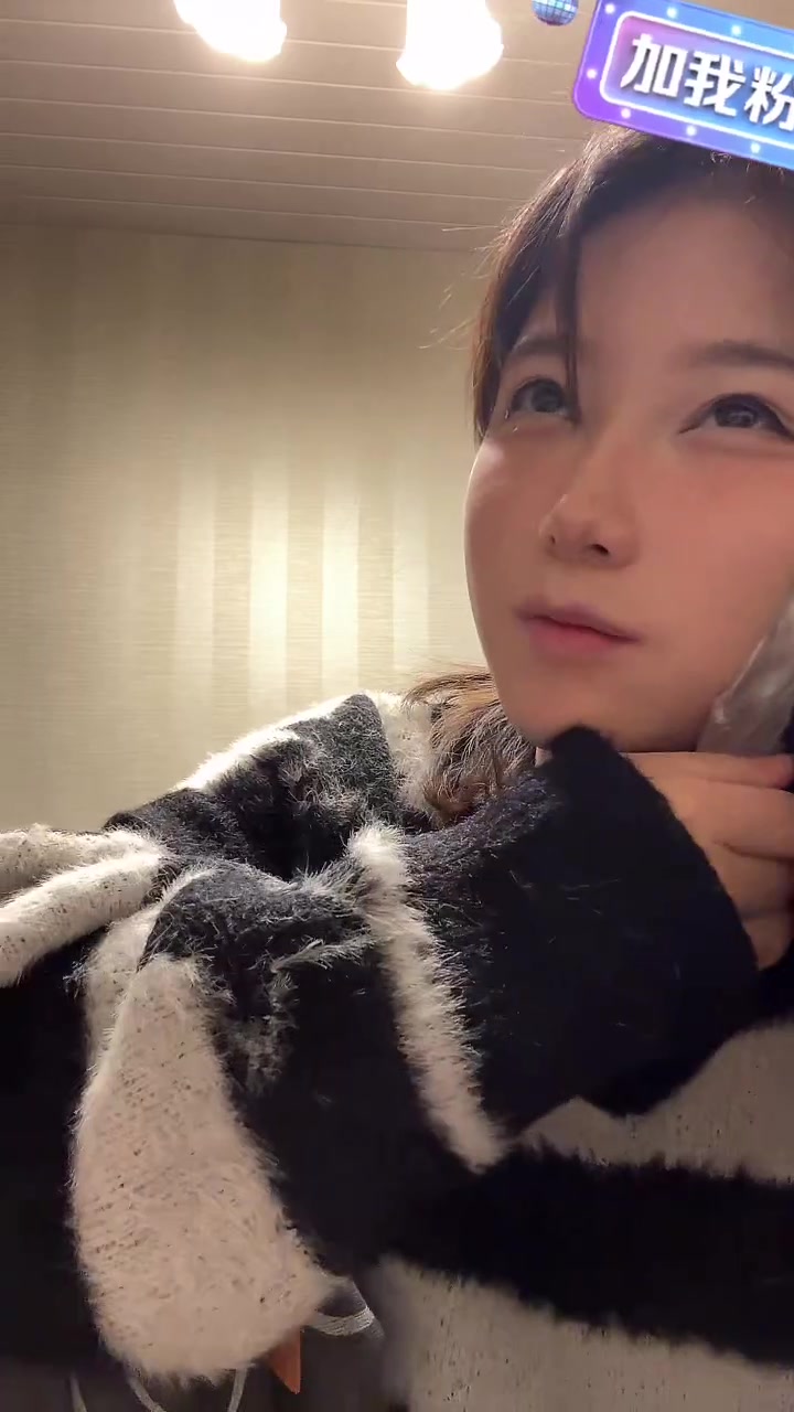 秃崽不是坏女人1v4免费阅读秃崽的蜕变，不是坏女人的证明——1V4的挑战与胜利-第3张图片
