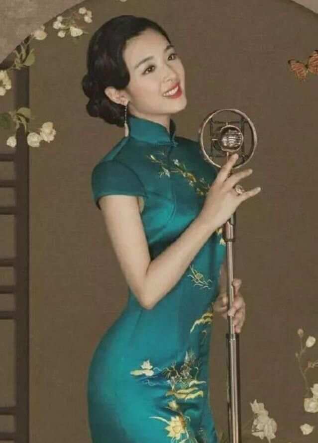 14初女破过程初探14岁少女破茧成蝶的成长过程