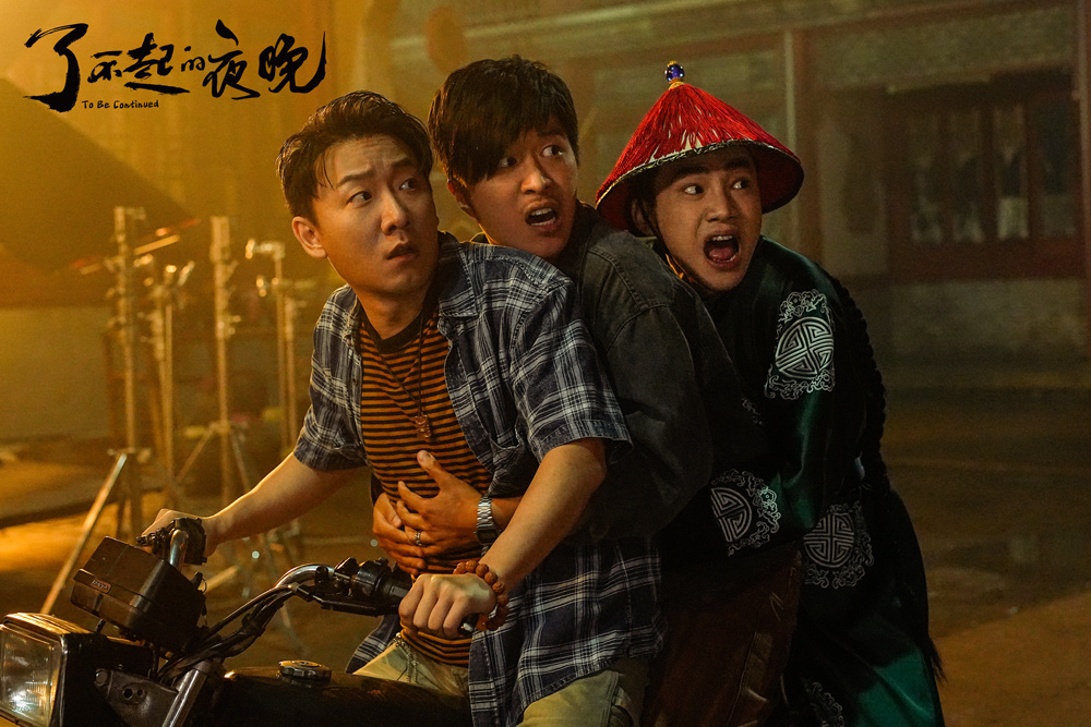 被六个男人躁J到一夜六个男人与一夜的激情交织