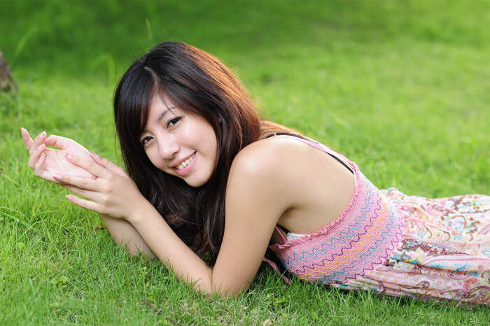 看完小视频感觉睾丸发胀咋回事警惕网络陷阱，关于黄色美女免费网站的警示-第1张图片