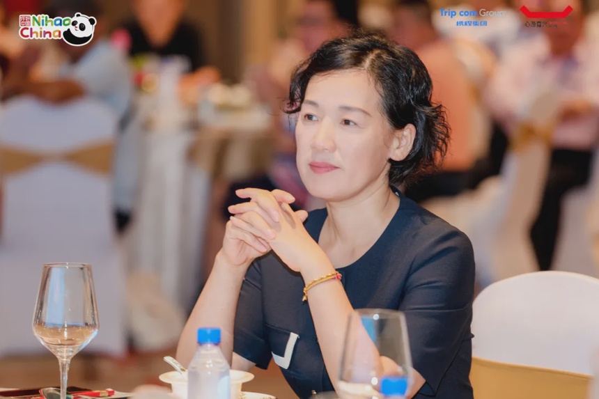 欧美与亚洲综合在线一区文化交流的探索-第2张图片