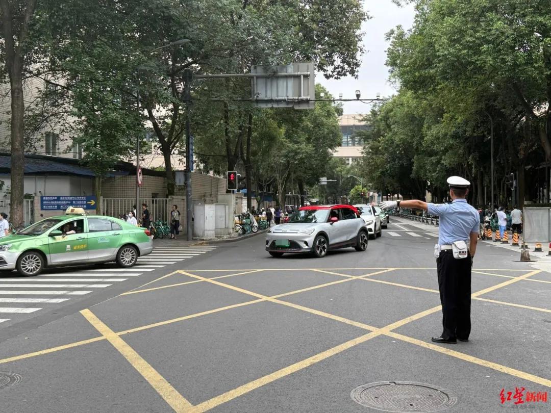 开车40分钟有痛感有声音驾车四十分钟，痛感与声音的交织体验-第2张图片