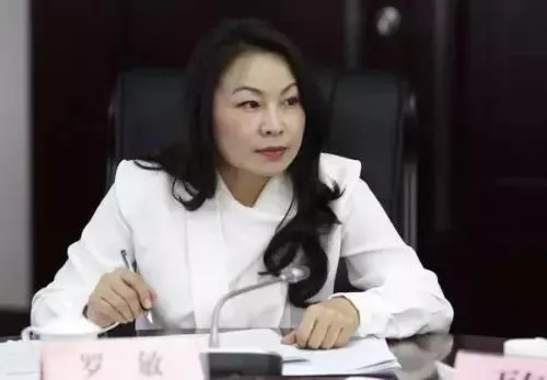 农村女人一级毛片20岁的毛片农村女性形象与现代传媒的探讨——以20岁女性的毛片为视角-第2张图片
