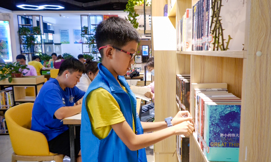 图书管理员雪叶的成长之旅-第2张图片