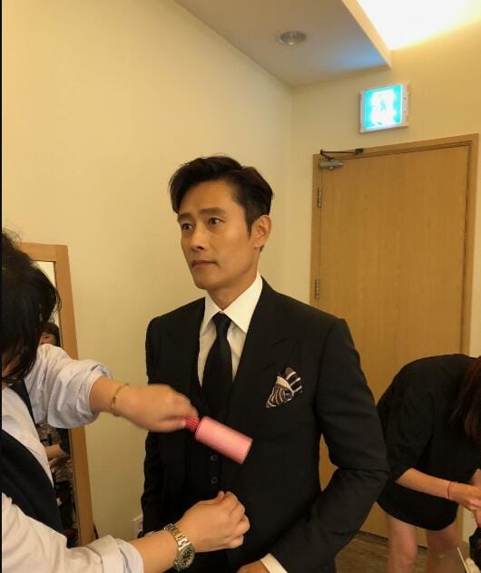 李秉宪宋慧乔脱肛怎么传出李秉宪与宋慧乔，脱肛传闻的背后-第2张图片