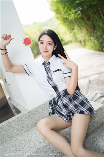 草莓视频下载安装无限看-丝瓜苏州晶体绿巨人草莓视频下载安装全攻略，无限看-丝瓜的乐趣体验-第2张图片