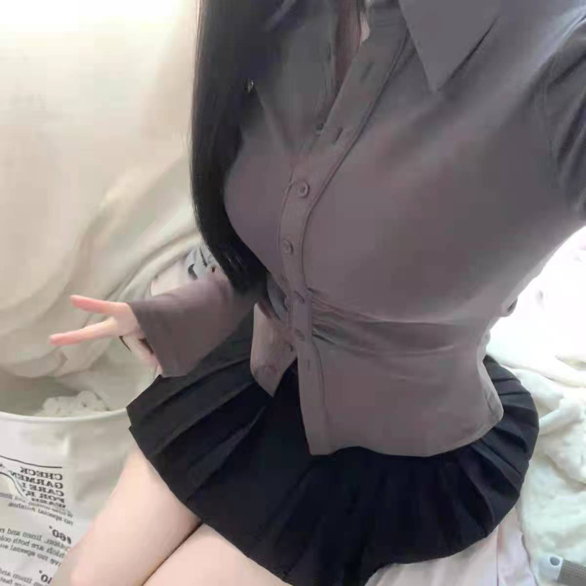jk当抹胸裙穿动漫JK风格新演绎，抹胸款JK制服的美学探索-第2张图片