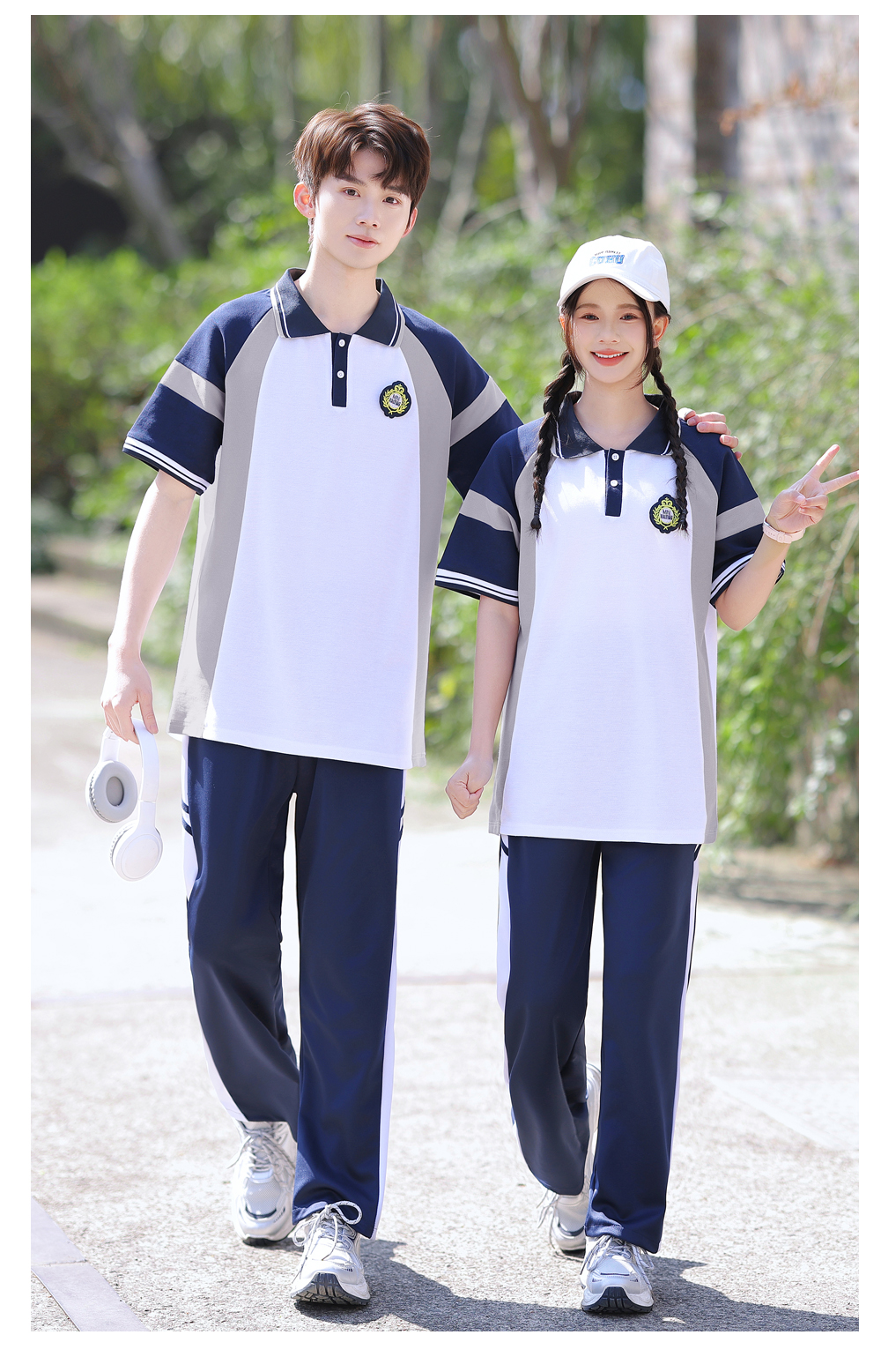 透过校服短袖，我瞥见了隐藏的图像-第2张图片