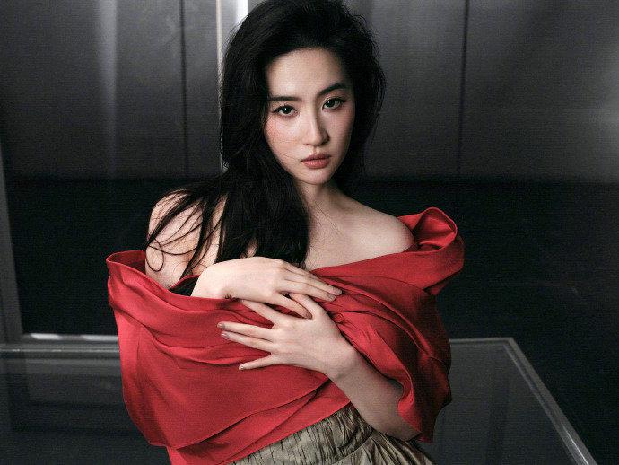 刘亦菲的私密生活——关于她的情感与成长-第3张图片