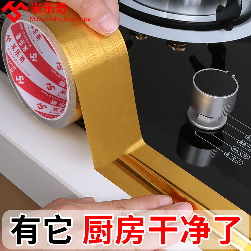 探索色中色成人社区的边界与影响