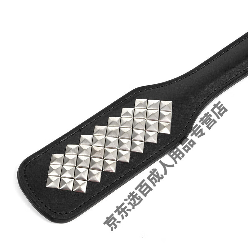 打屁屁女佣的启示录