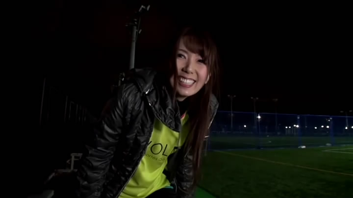 结衣波多野结衣波多野，两位杰出女性的故事-第2张图片