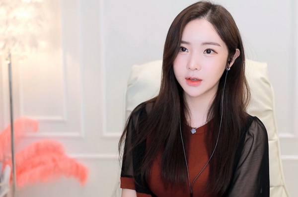 久久国产毛片探索国产影片的魅力——久久国产毛片-第1张图片