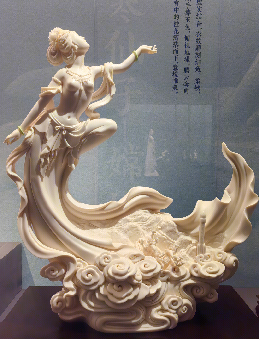 探索69美女秀场，一场视觉与心灵的盛宴-第3张图片