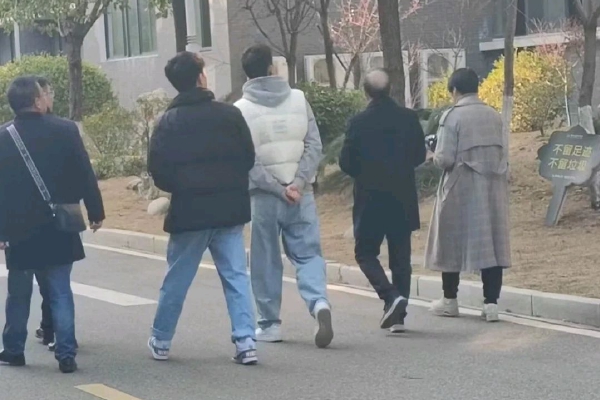 张津瑜被警察网除名了张津瑜被警察网除名事件，深入分析与反思-第1张图片