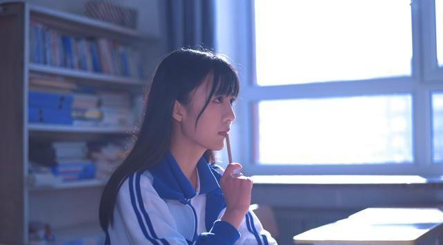 少女视频在线观看高清完整少女视频，网络时代的关注与思考-第2张图片