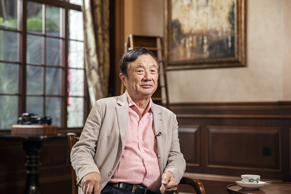 任正非与苏薇的浪漫情缘，揭秘任正非多少岁娶苏薇的背后故事