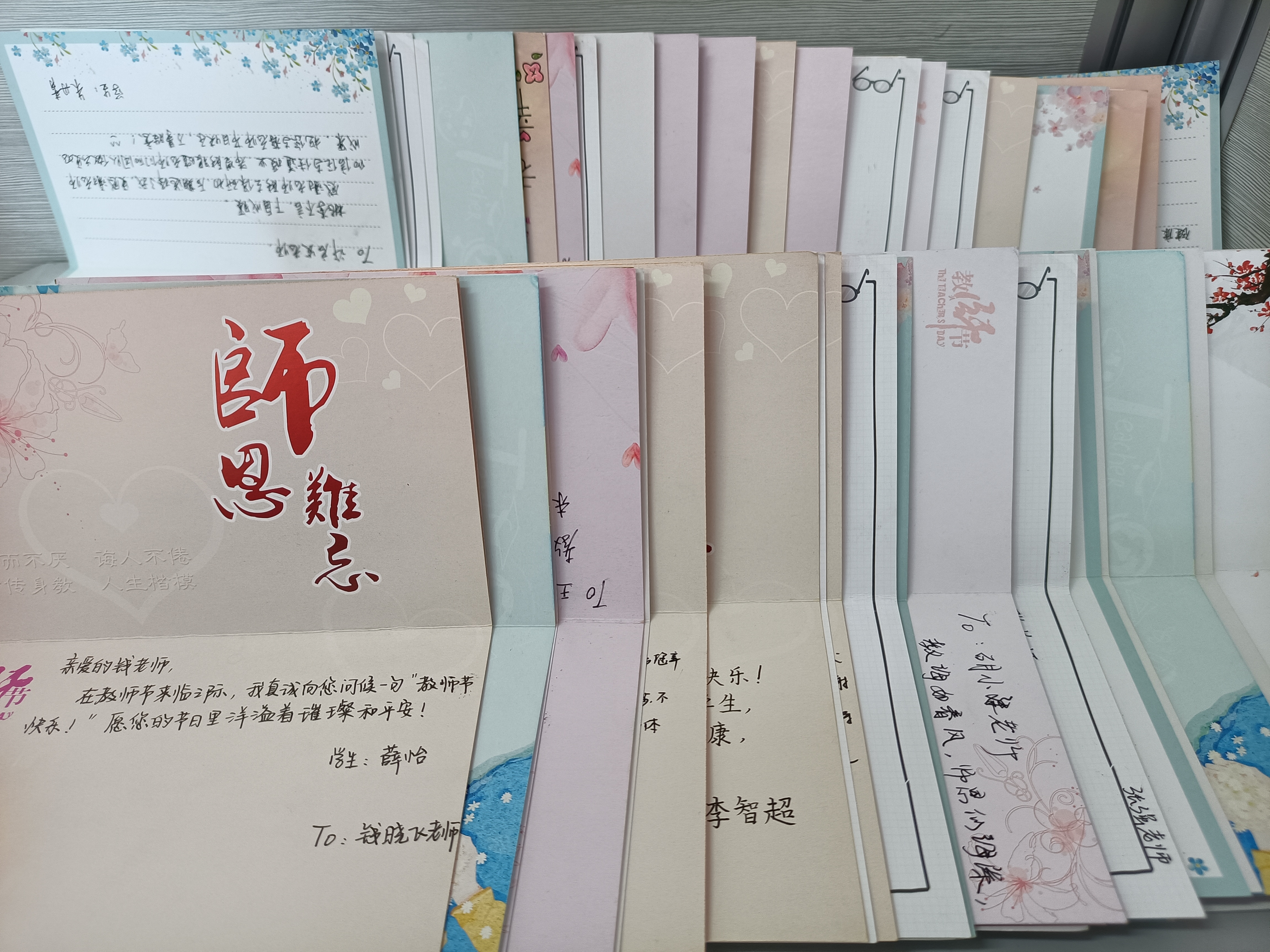 五月丁香综合缴情六月五月丁香与综合缴情，六月的展望