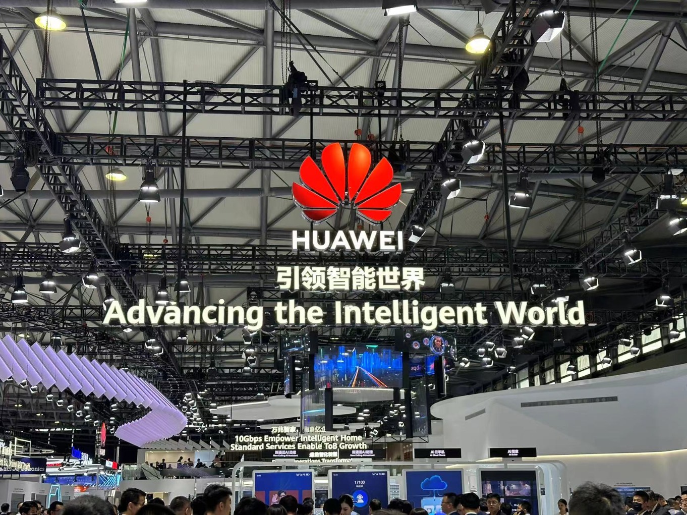 5G影院天天5G天天爽大陆5G时代下的影院盛宴，天天5G，畅享大陆影视新纪元-第3张图片