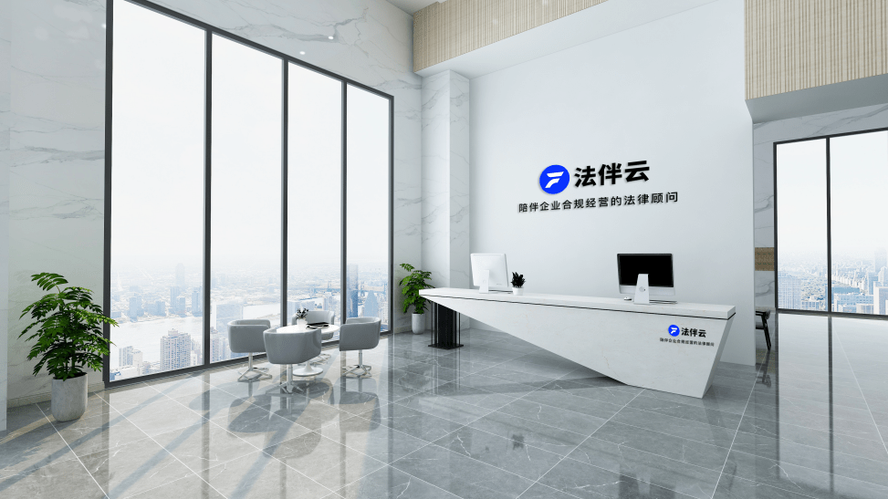 绿巨人下载汅API免费破解版，风险与合规的双重探讨