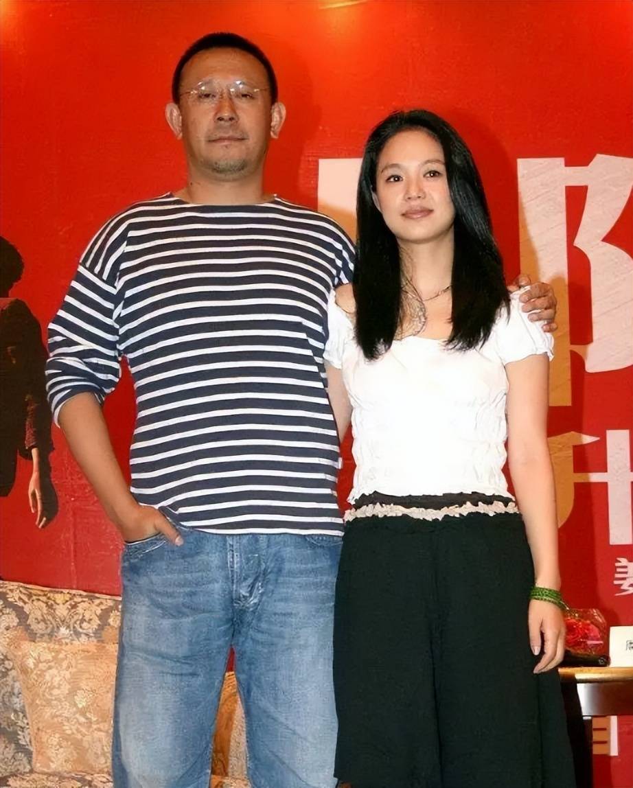 娇妻被老头播种娇妻遭遇不测，老头的播种之谜-第2张图片