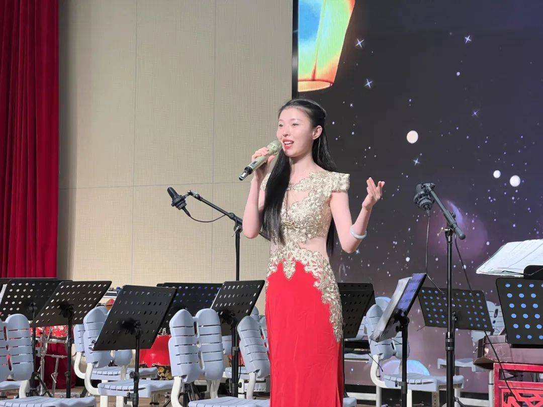 正在播放一区二区乱码一区二区音乐盛宴——现场播放实录-第3张图片