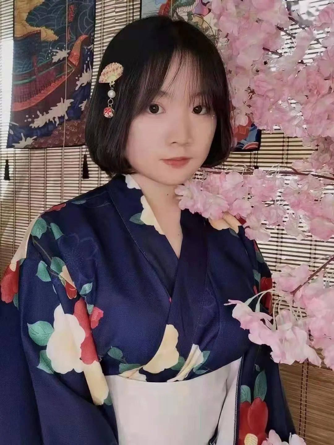 色欲午夜无码久久久久久张津瑜探索张津瑜的色欲午夜无码世界-第2张图片