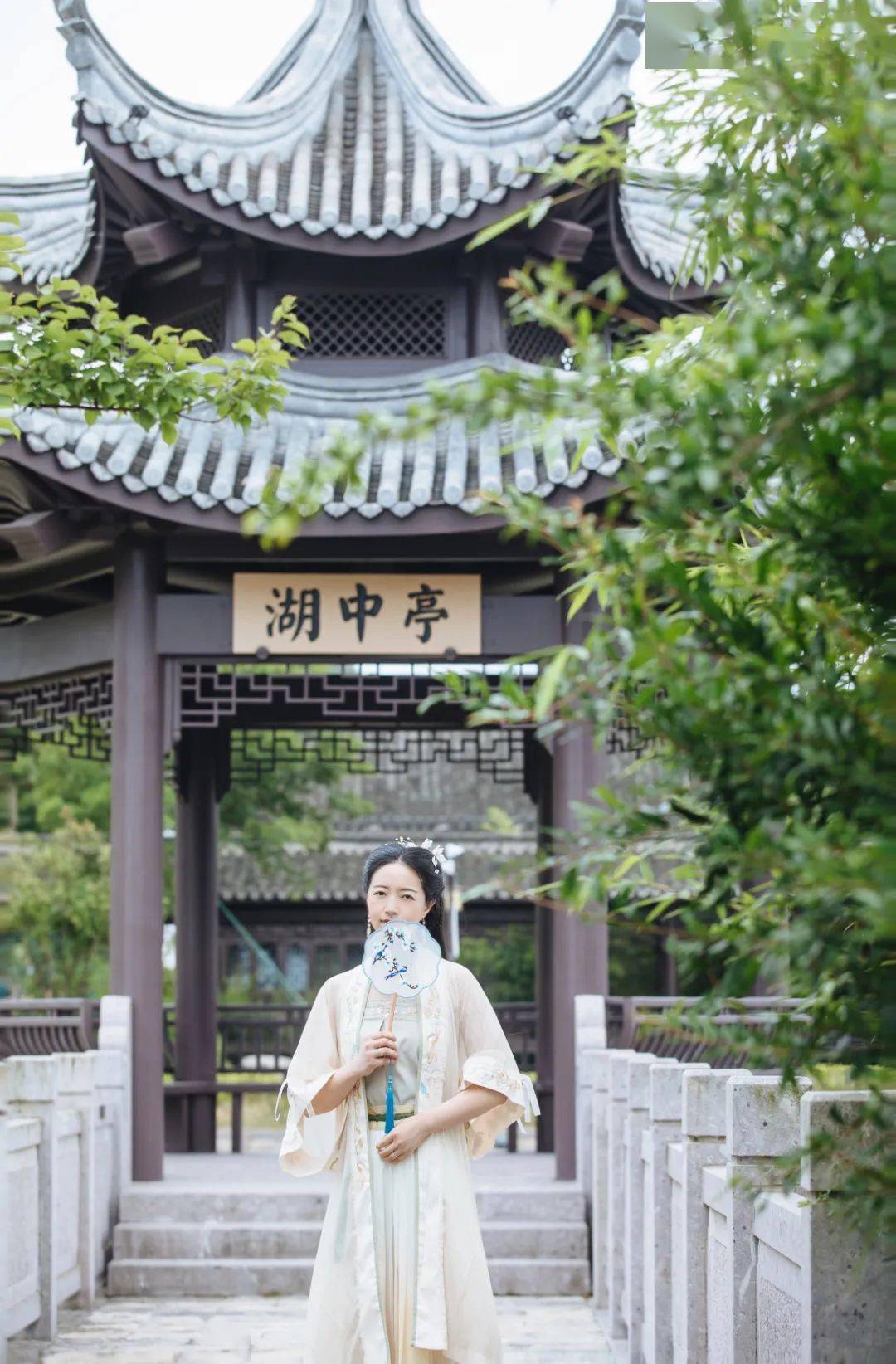 婷婷与五月的浪漫之约-第2张图片