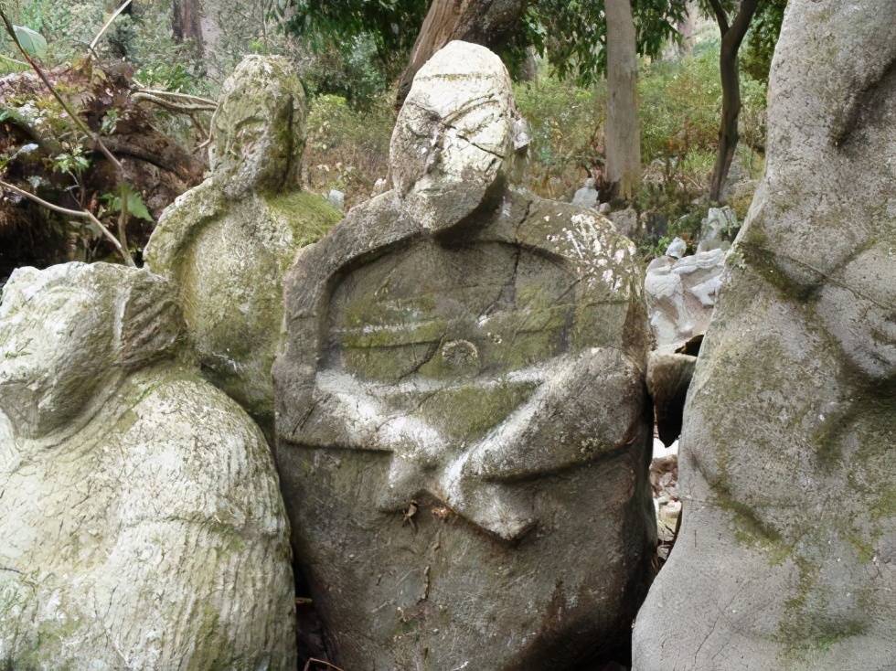 山谷阴兵操练阴兵操练之地，神秘传说与历史遗迹的交织-第2张图片