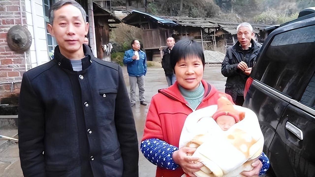 鄂州父女瓜PDF事件深度解析-第1张图片