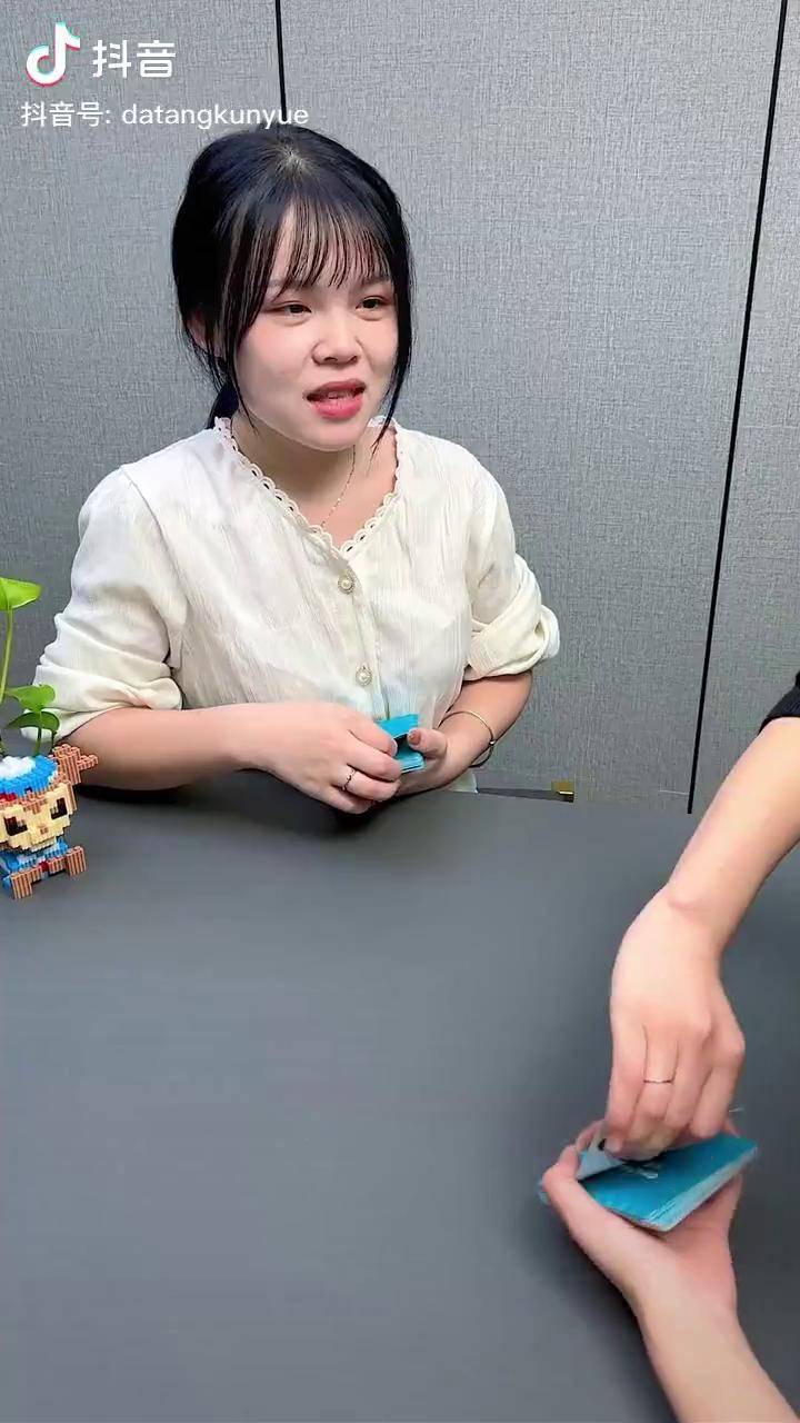 今天坐在我的棍子上写作业英语今日之课业，我的棍子上的专注时光