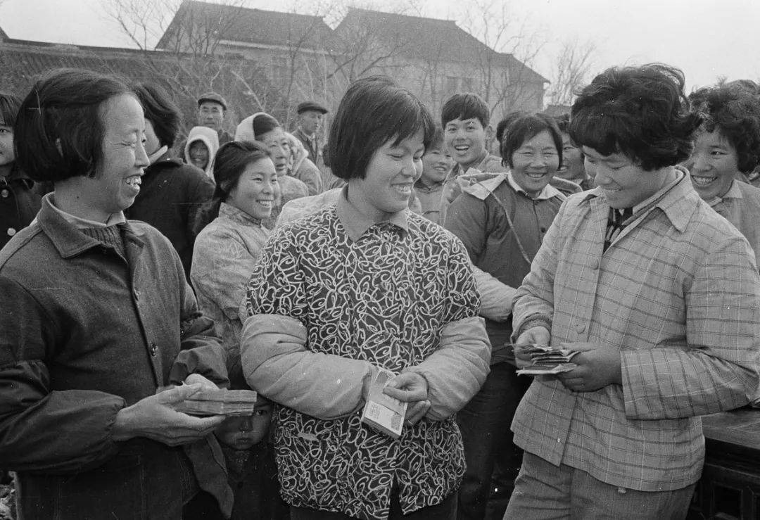 1982美国家庭忌讳评价1982年美国家庭的忌讳与习俗-第2张图片