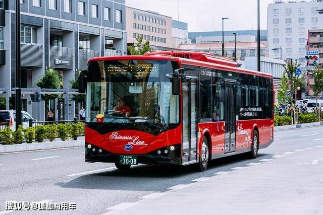 公交车上被轮后入式公交车上的意外遭遇，轮后入式的惊魂经历