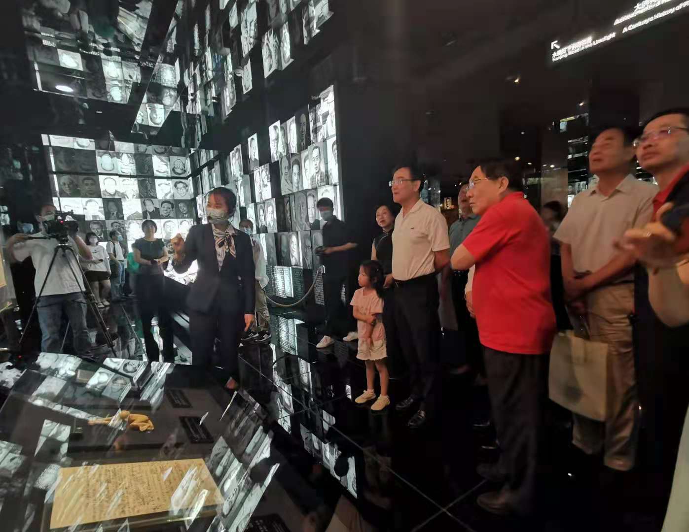 老狼电影院，记忆中的光影之旅