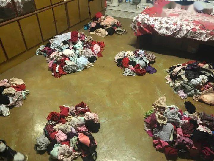 美女被迫用内裤丝袜堵住嘴小说美女遭遇困境，内裤丝袜封口之谜-第1张图片