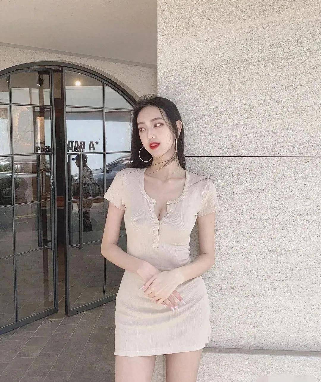 搡BBBB推BBBB推BBBB搡推之间，探索一种力量的艺术-第1张图片