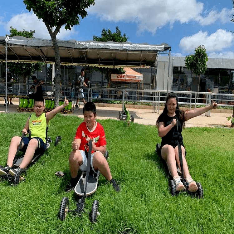 他疯了一样在她身上的英文他疯狂的痴迷，在她身上的无尽探索-第3张图片