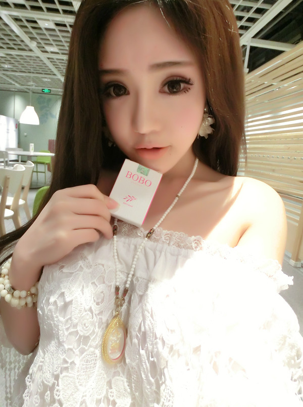 在附近找个女人过来睡觉不要钱寻找附近女性伴侣的观念探讨，健康与尊重的交往方式