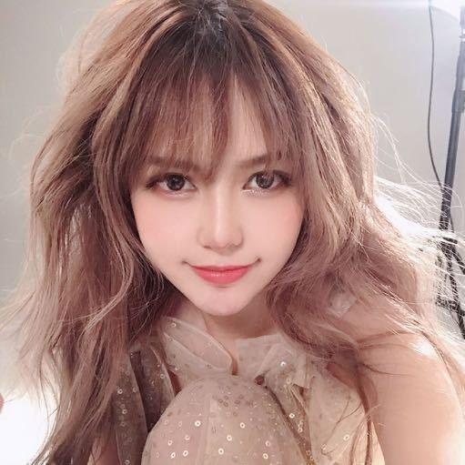 四字女星被曝多人运动视频四字女星被曝参与多人运动事件揭秘-第1张图片