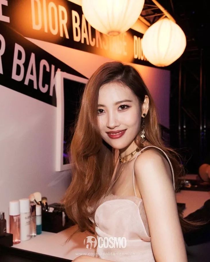 色中什么意思探索色中色最新论坛的魅力与价值