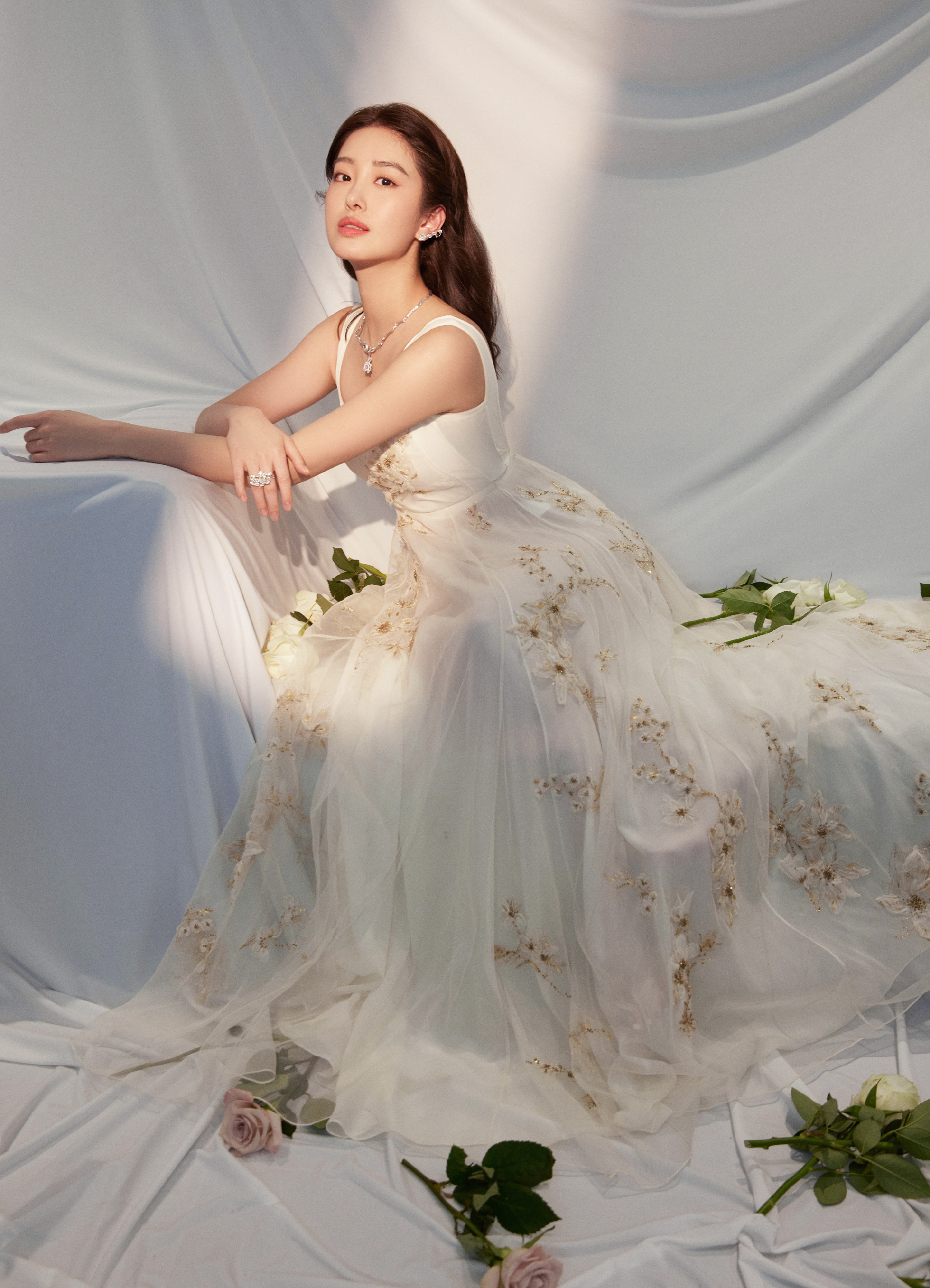 美女禁处图片警惕网络陷阱——美女禁处图片的危害
