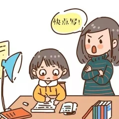 边写作业边爸爸的陪伴时光-第2张图片
