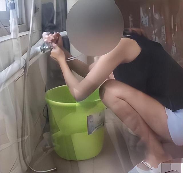 迈开腿开扑克又疼又叫免费视频探索扑克游戏的乐趣，迈开腿开扑克体验记-第1张图片