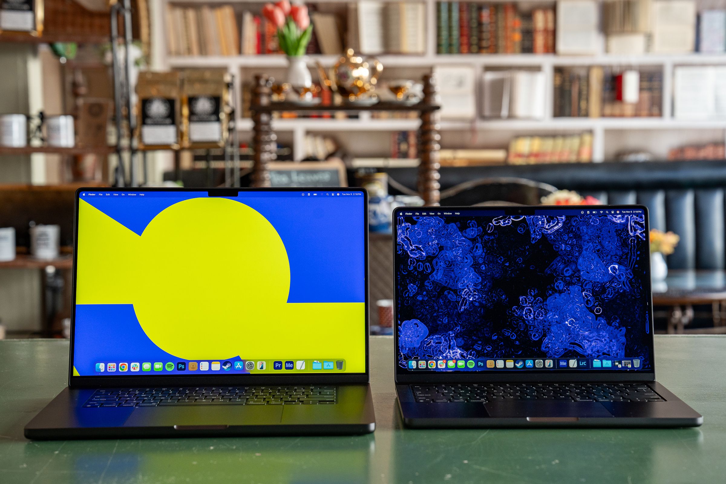 applemacbook少女19岁与MACBOOK PRO，欧美青春的科技印记-第3张图片