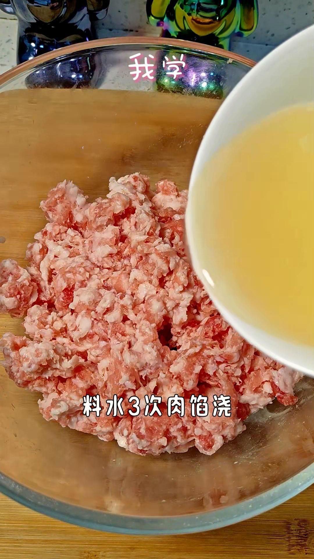 授课方式BY肉馅小水饺好看授课方式的新探索，肉馅小水饺的魅力与教学美学-第2张图片
