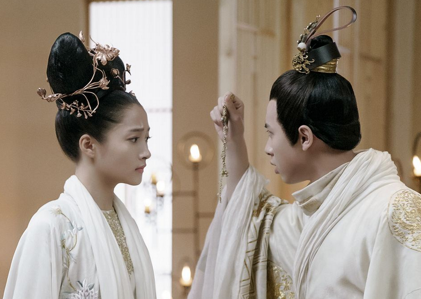 皇后养成计划——从少女到女王的蜕变之路-第1张图片