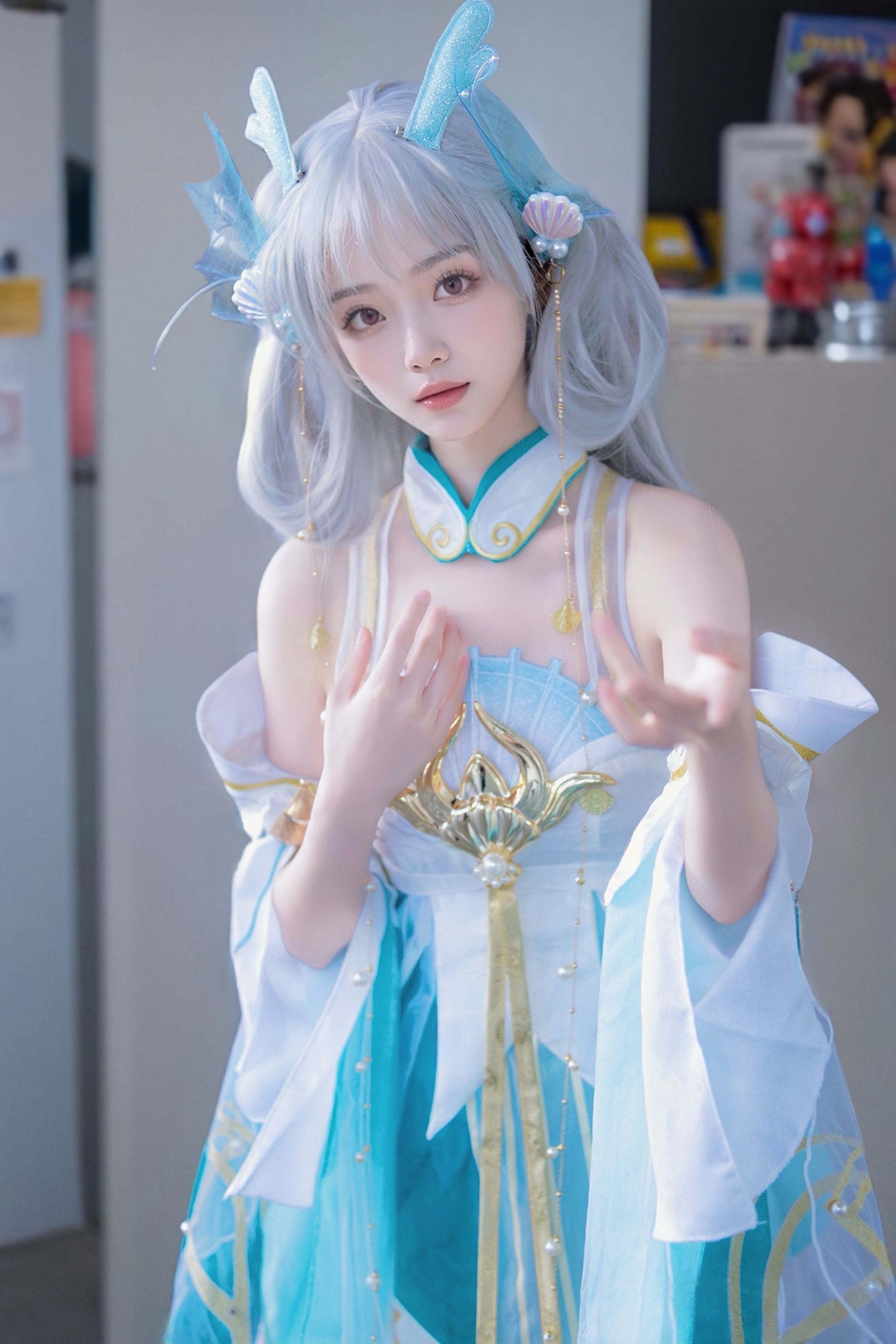王者荣耀西施去掉小内无爱心轮滑网探索虚拟世界的自由之美，王者荣耀中的西施角色分析