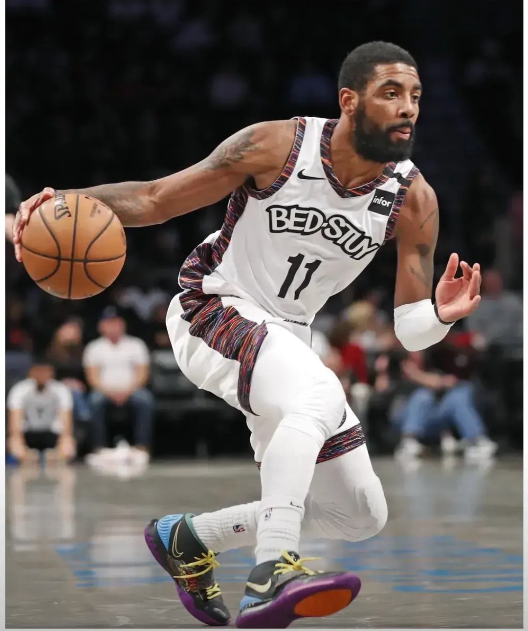欧文nba欧文在NBA，篮球场上的璀璨之星
