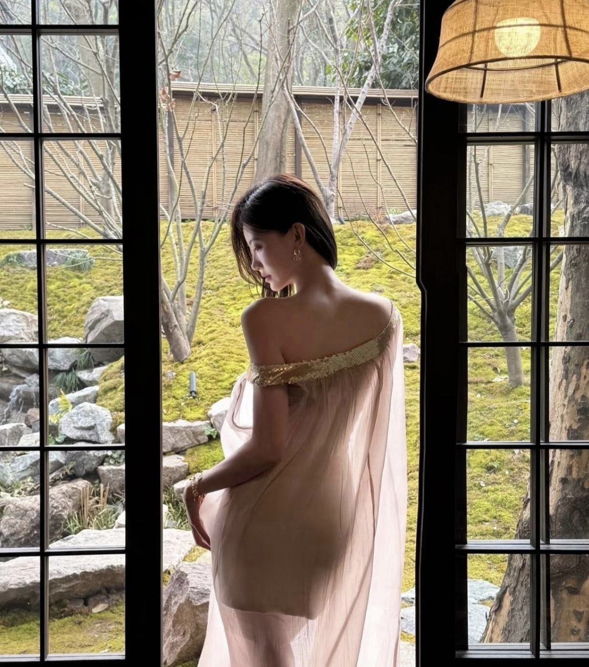 女性性感图片女性性感图片，艺术与尊重的交织-第2张图片